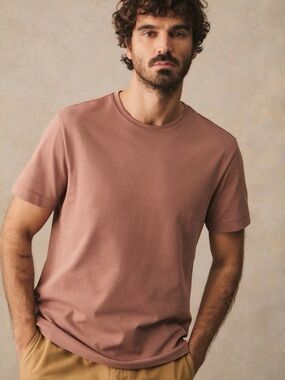Octobre Kenneth T-Shirt in Vintage Pink